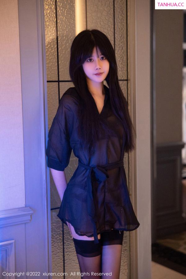 [XiuRen]高清写真图 2022.12.22 No.6030 77qiqi 黑丝美腿
